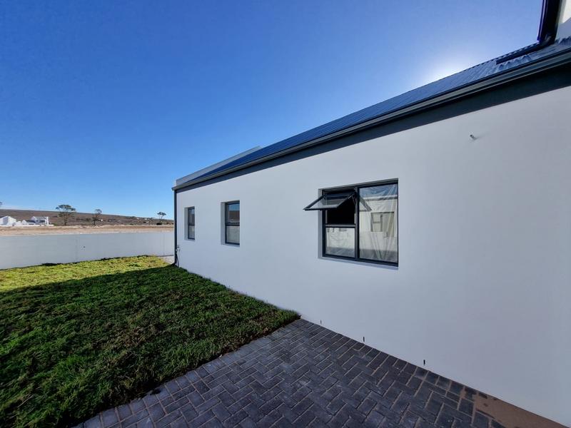 3 Bedroom Property for Sale in Britannia Bay Western Cape